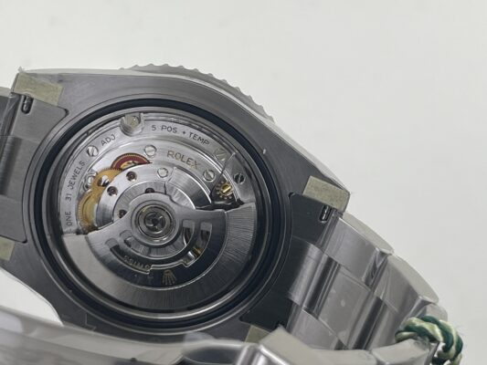 VSF VS3235 cloned movement rotor with Geneva stripes and Rolex engraving – superclone detail