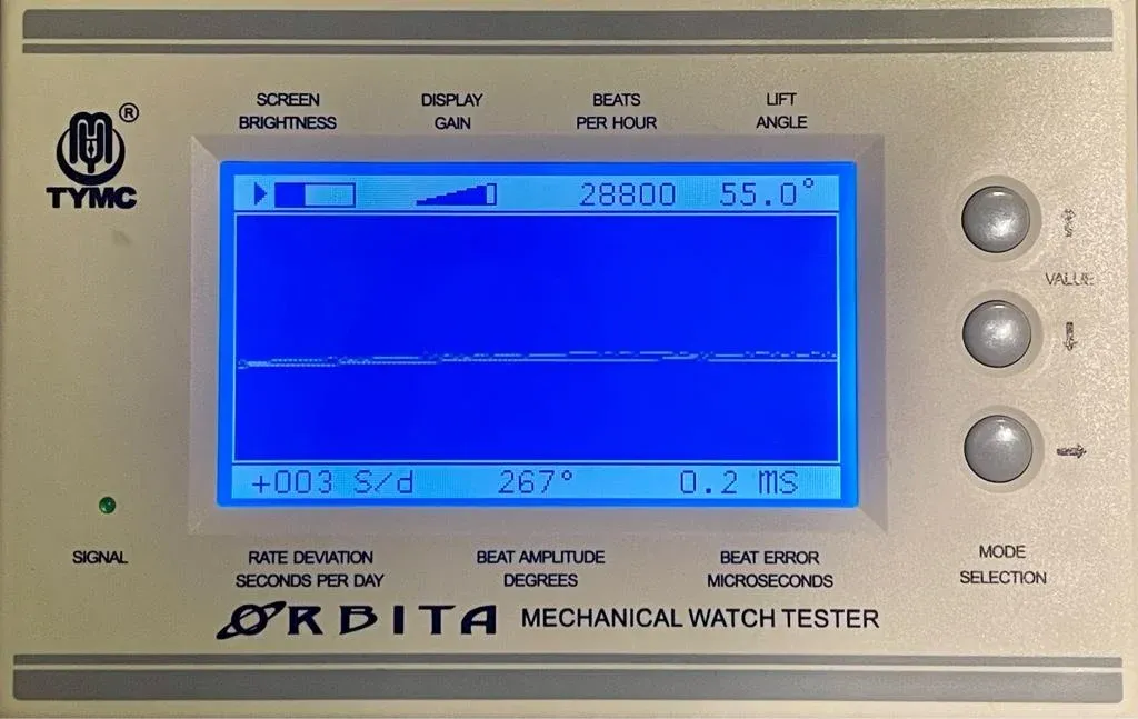 Timegrapher display showing strong amplitude and low beat error on a VSF 3235 clone during accuracy testing.