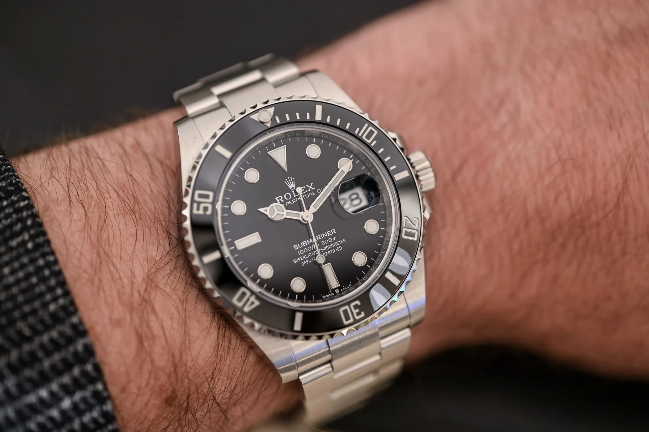 Hands-On - Rolex Submariner Date 41mm Kermit 126610LV & 126610LN